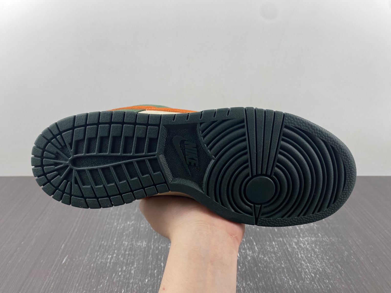 Nike SB Dunk Low Eire Men