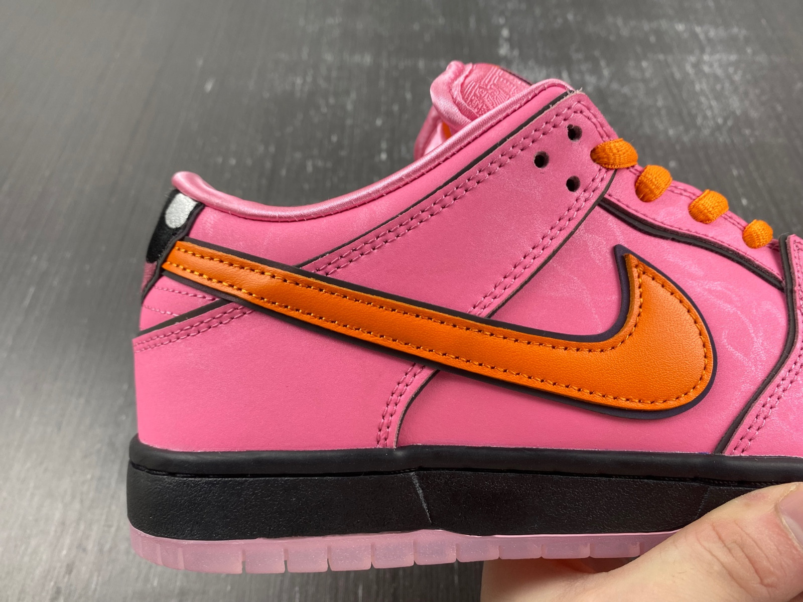 Powerpuff Girls x Nike SB Dunk Low Pro "Blossom" FD2631-600