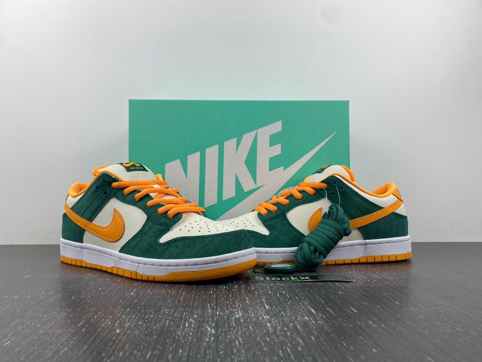 Nike Dunk Low Pro SB 