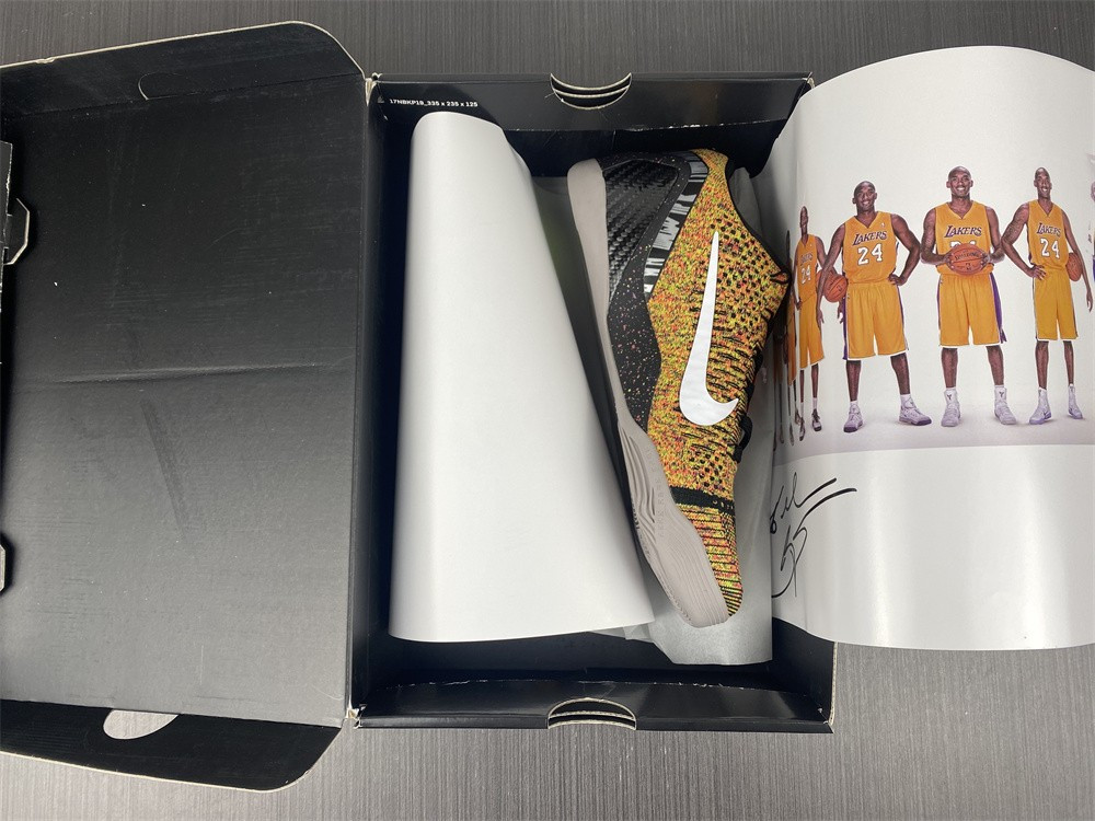 NIKE KOBE 9 “MASTERPIECE” 636602-001
