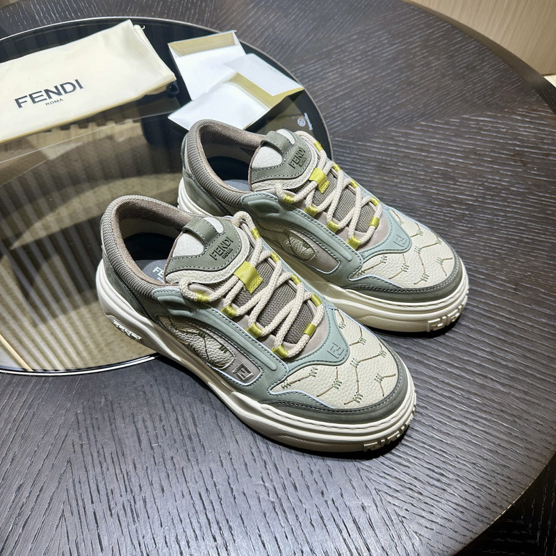FENDI SNEAKERS
