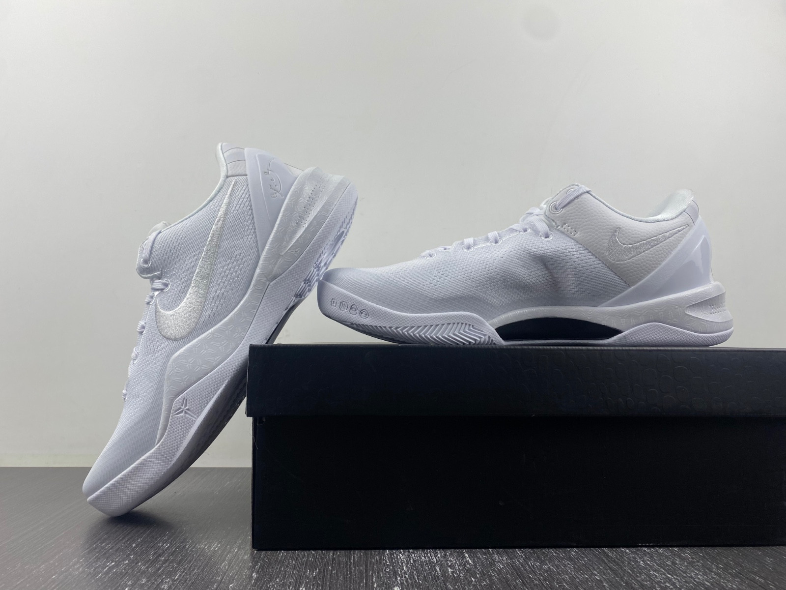 Nike Kobe 8 Protro Triple White FJ9364-100