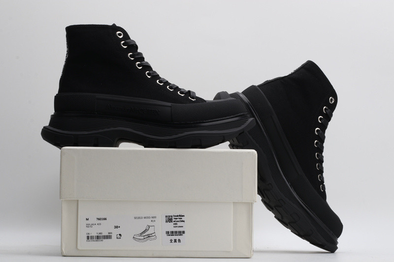 ALEXANDER MCQUEEN SNEAKER