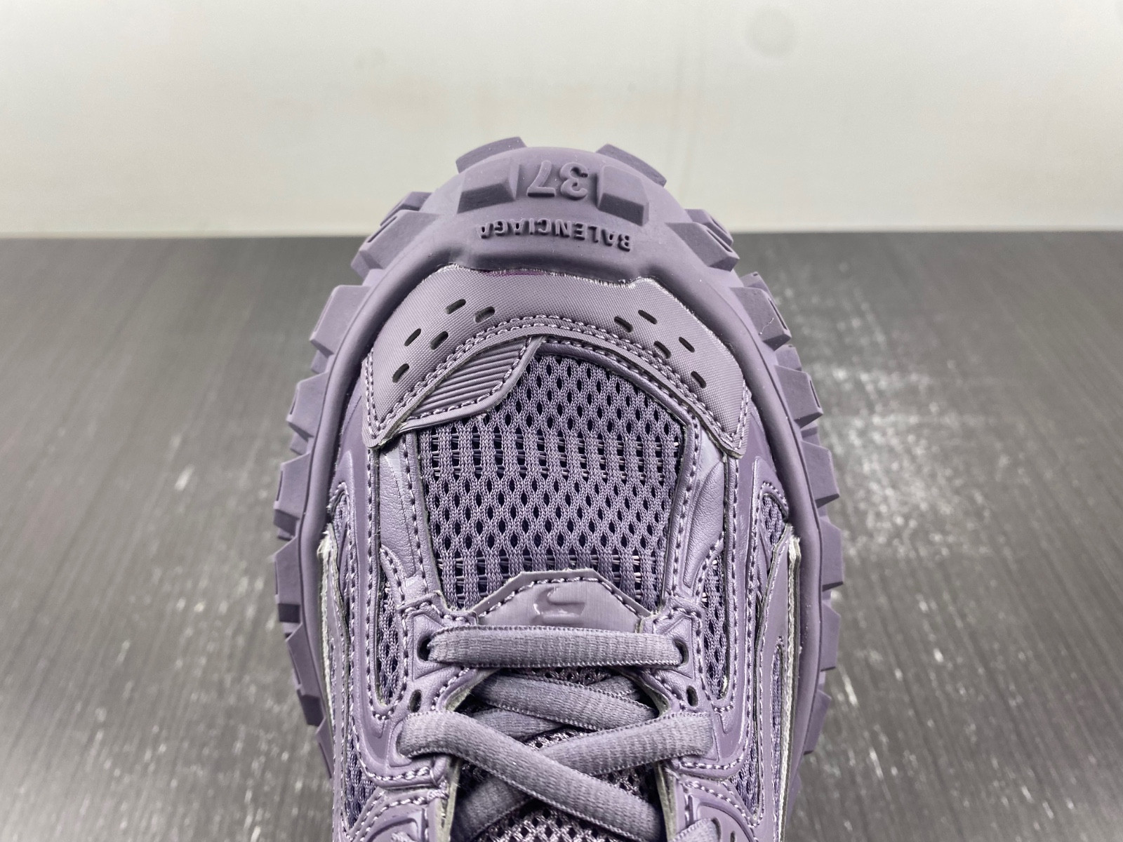 Ba*len*cia*ga bouncer chunky-sole sneakers