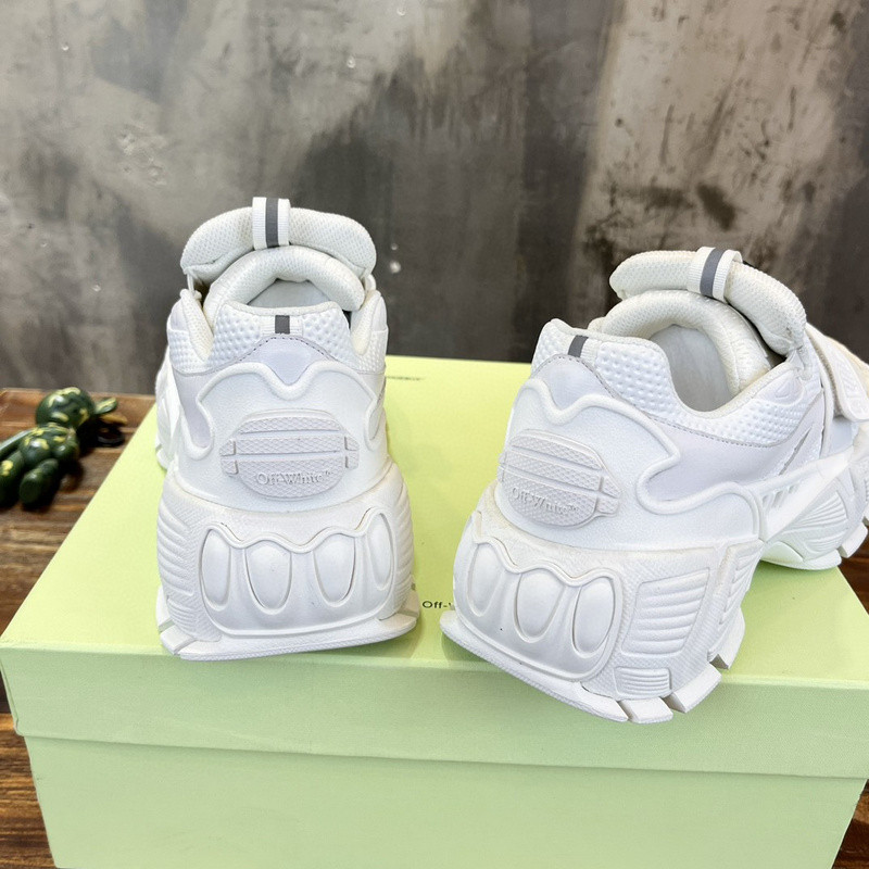 GLOVE SLIP ON in white