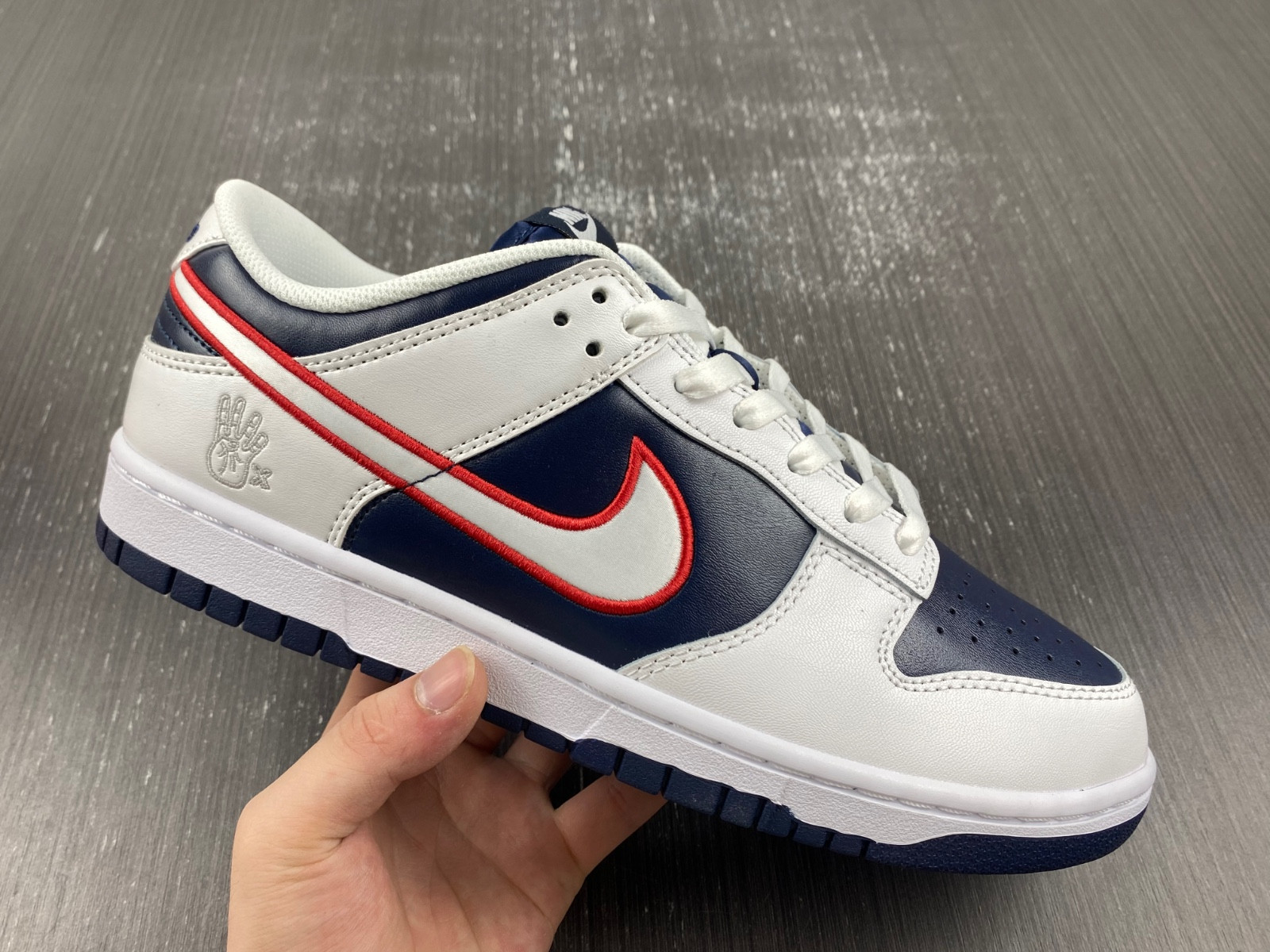 Nike Dunk Low "Houston Comets Four-Peat" DZ2780-100