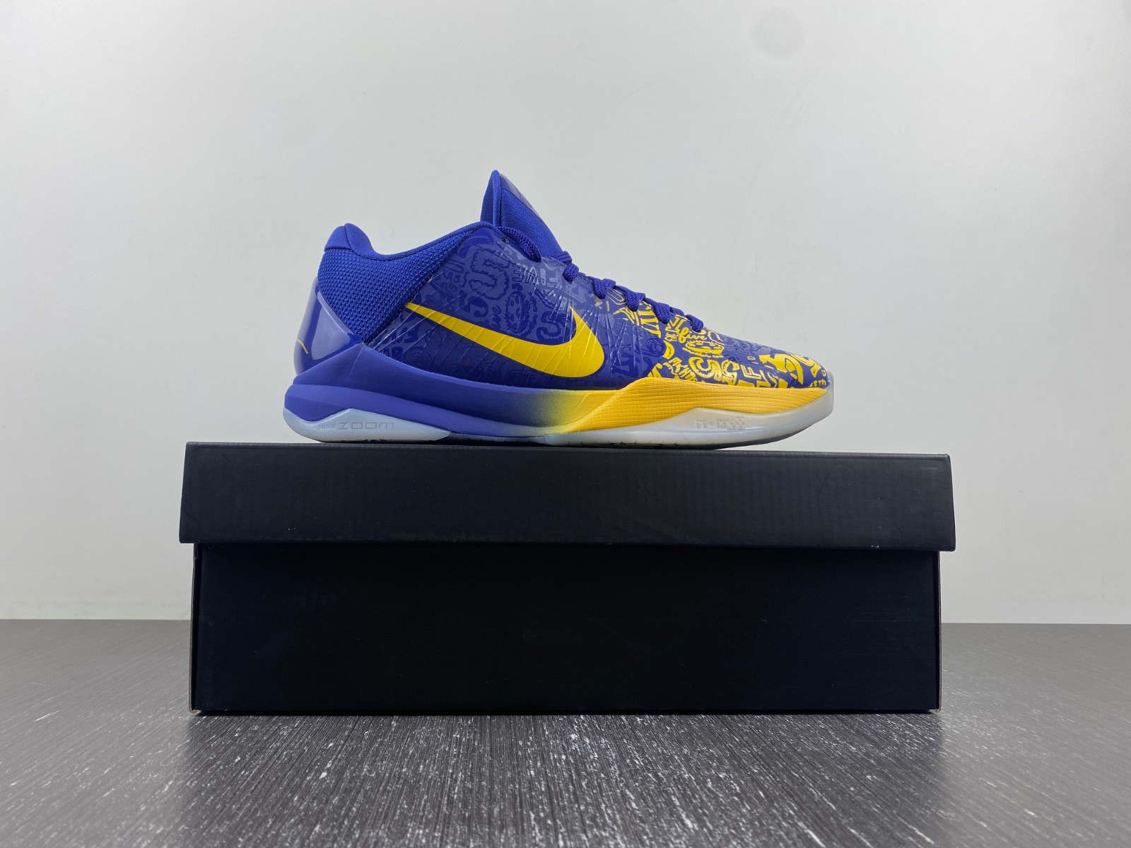 Nike Kobe 5 Protro 5 Rings CD4991-400