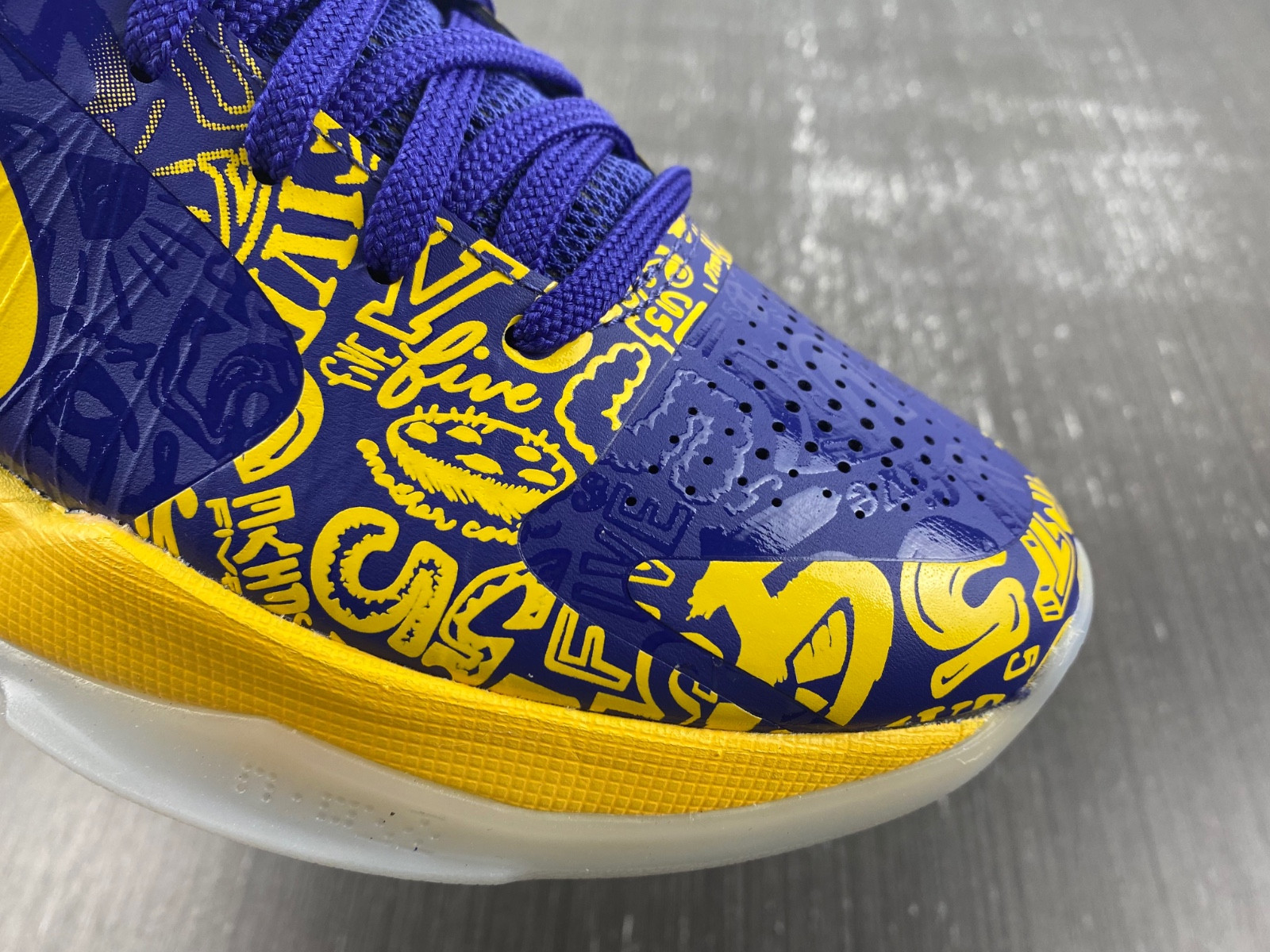 Nike Kobe 5 Protro 5 Rings CD4991-400