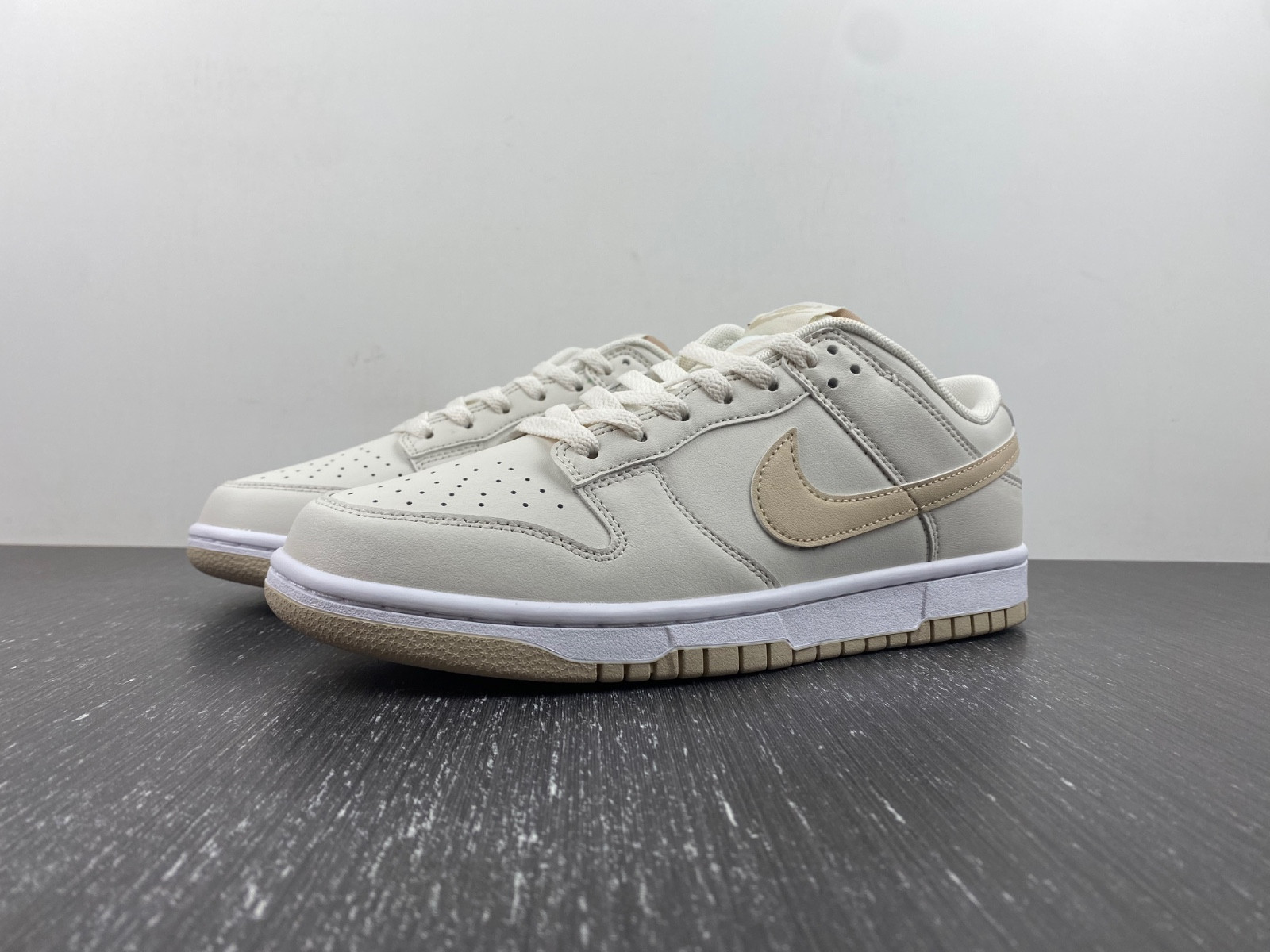 Nike Dunk Low Phantom Sanddrift - DV0831-003