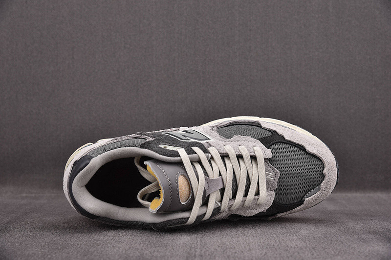 New Balance 2002R Protection Pack Rain Cloud M2002RDA