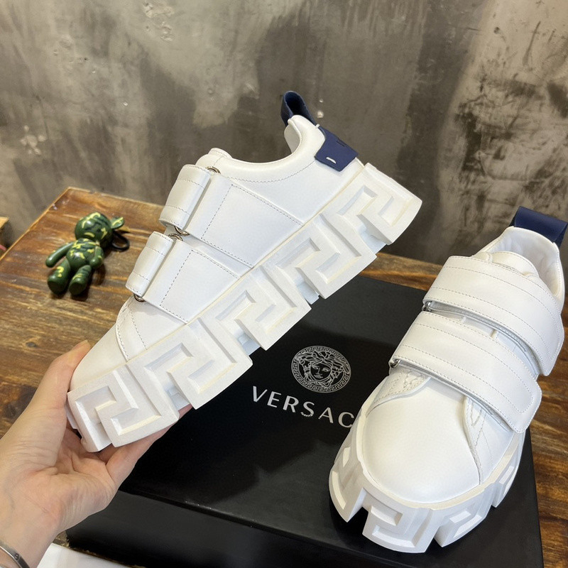 VERSACE SNEAKER