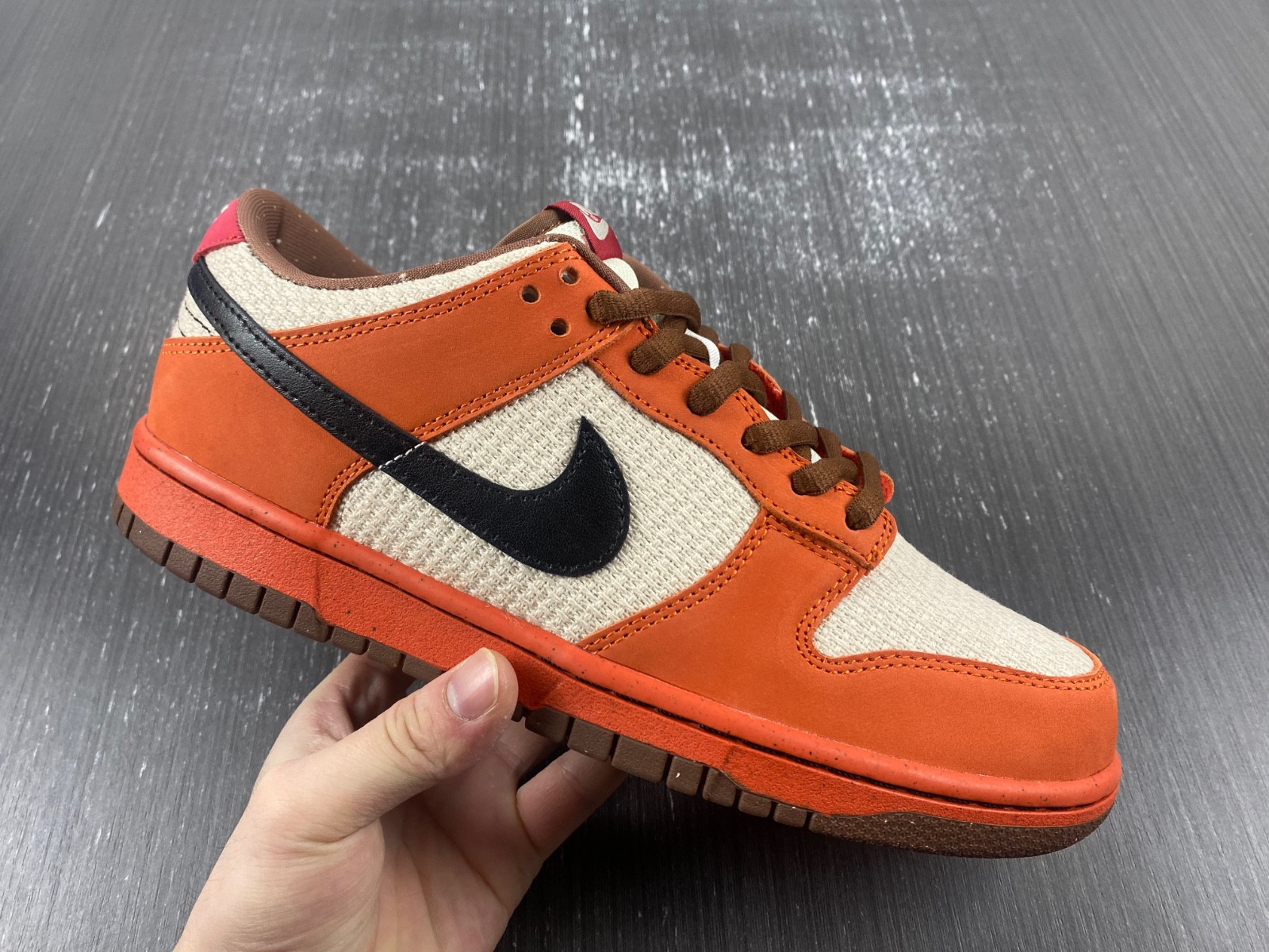 Nike SB Dunk Low Top Ramen Men
