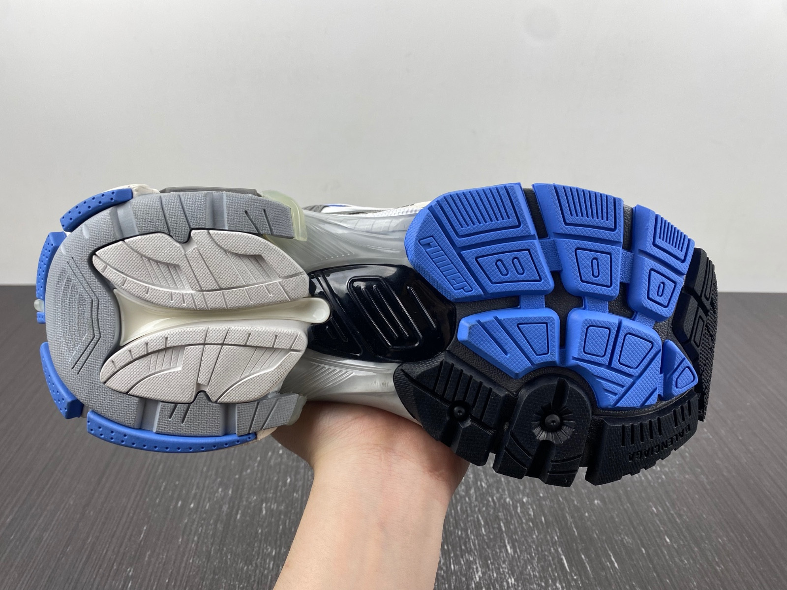 Ba*len*cia*ga runner 772767 w3rny 4912