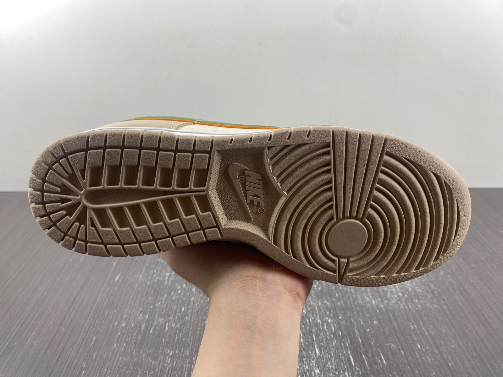 Nike Dunk Low "Pale Ivory/Oil Green" FQ6869-131