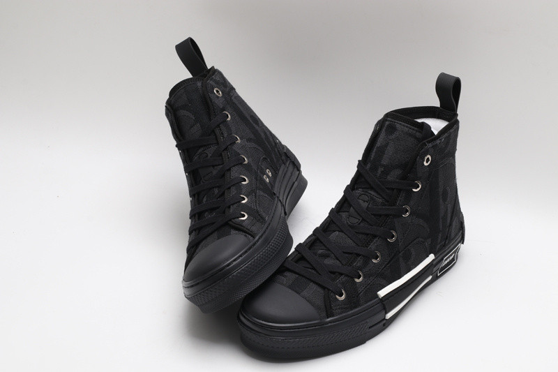 D B23 HIGH-TOP SNEAKERS