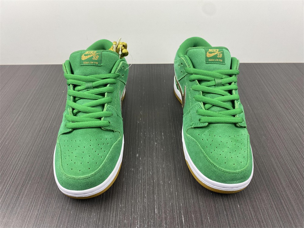 Nike SB Dunk Low Pro St. Patrick