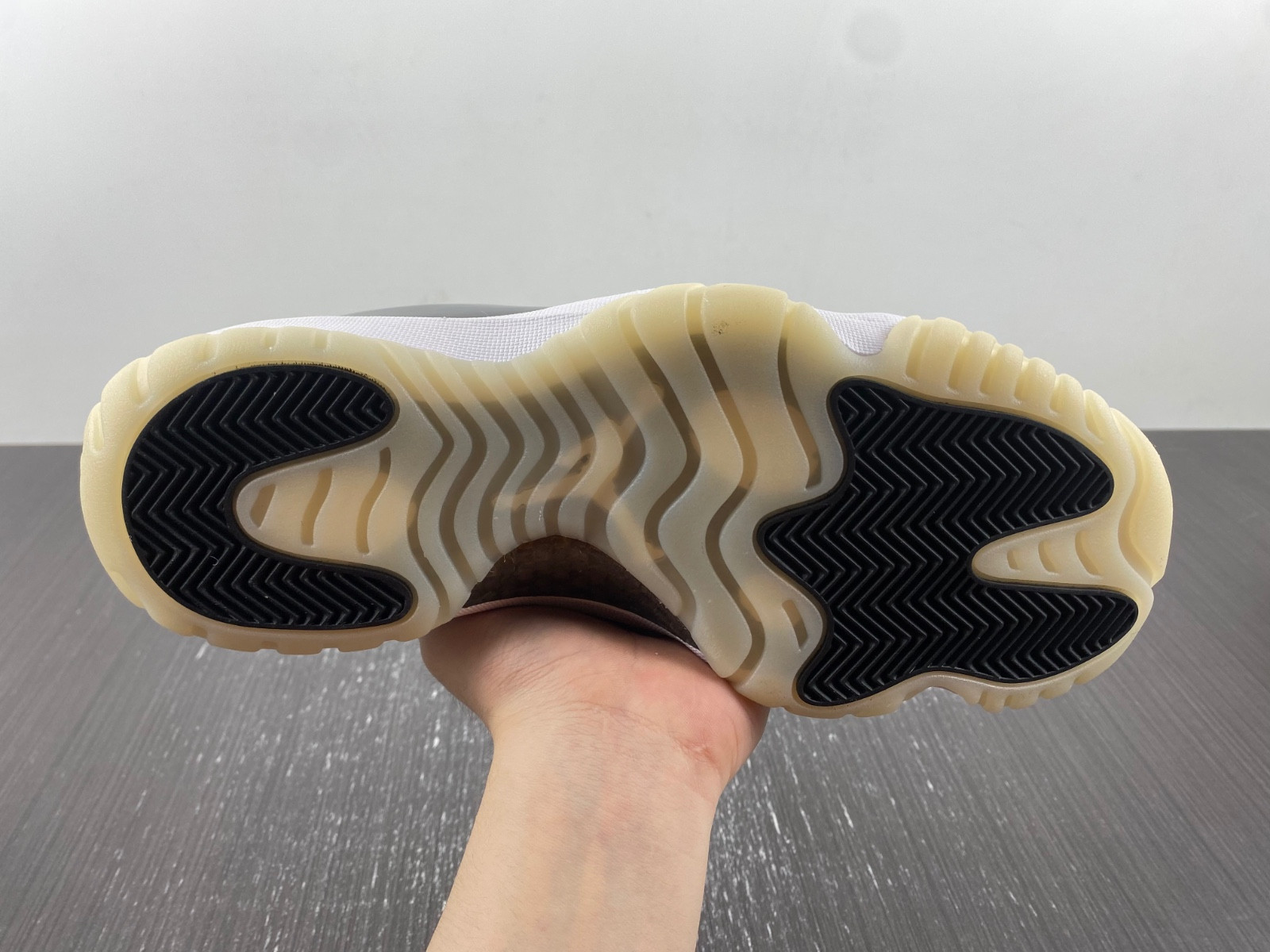 Air Jordan 11 "DMP" CT8012-170