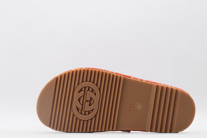 GUC LEATHER SLIDE
