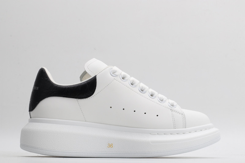 ALEXANDER MCQUEEN SNEAKER