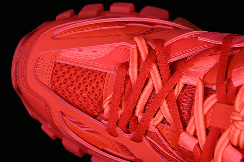 Ba*len*cia*ga led track trainer 536737 w2fa1 6000