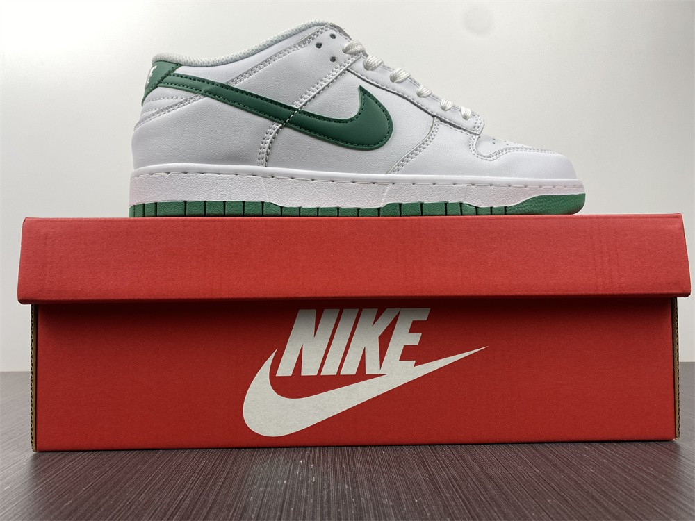 Nike Dunk Low White Green Noise (W) DD1503-112