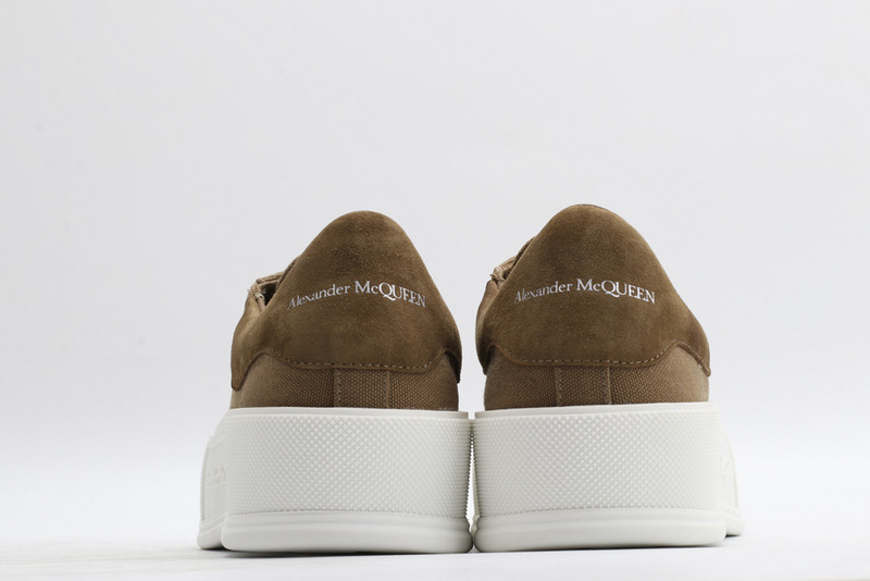 ALEXANDER MCQUEEN SNEAKER