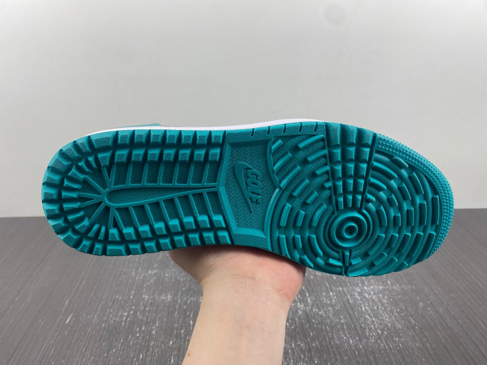 Air Jordan 1 Low Golf 