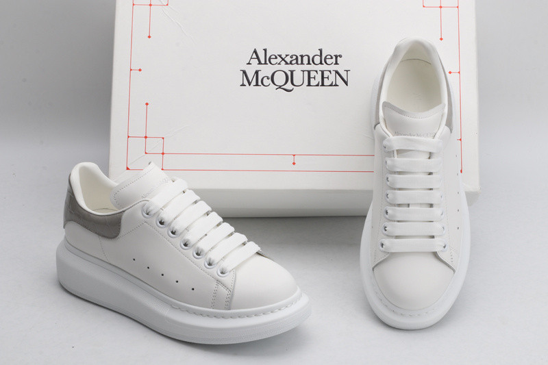 ALEXANDER MCQUEEN SNEAKER