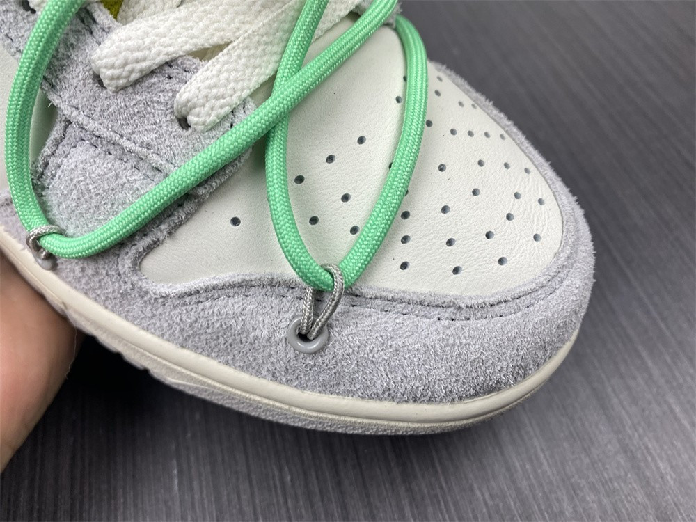 NIKE DUNK LOW OW LOT 14 OF 50 DJ0950-106