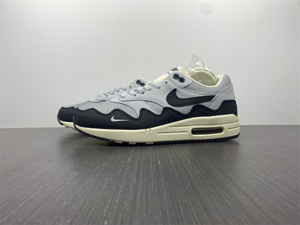 Patta x Nike Air Max 1 Black White Grey DH1348-002