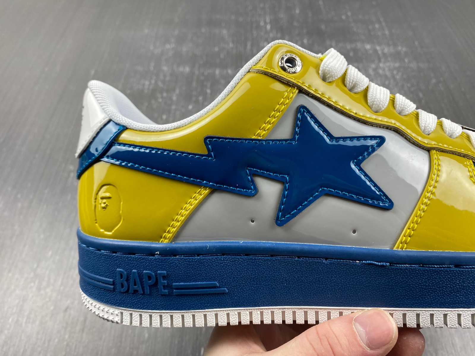 BAPE SNEAKERS