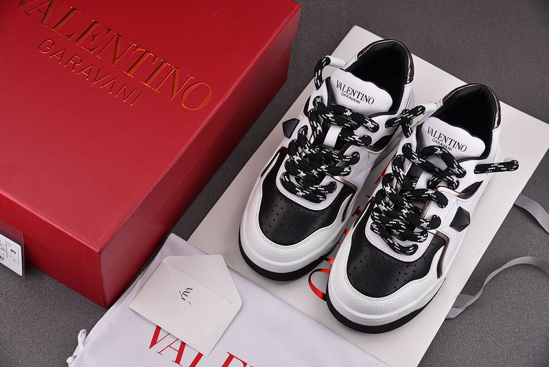 V*LENTINO SNEAKER
