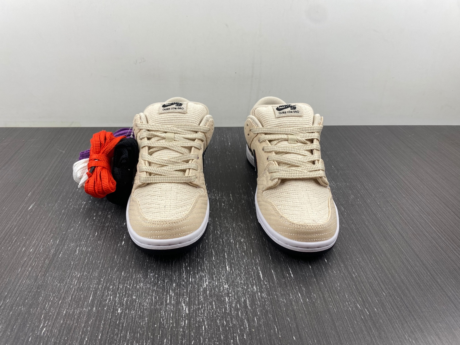 Albino & Preto X Nike SB Dunk Low FD2627-200