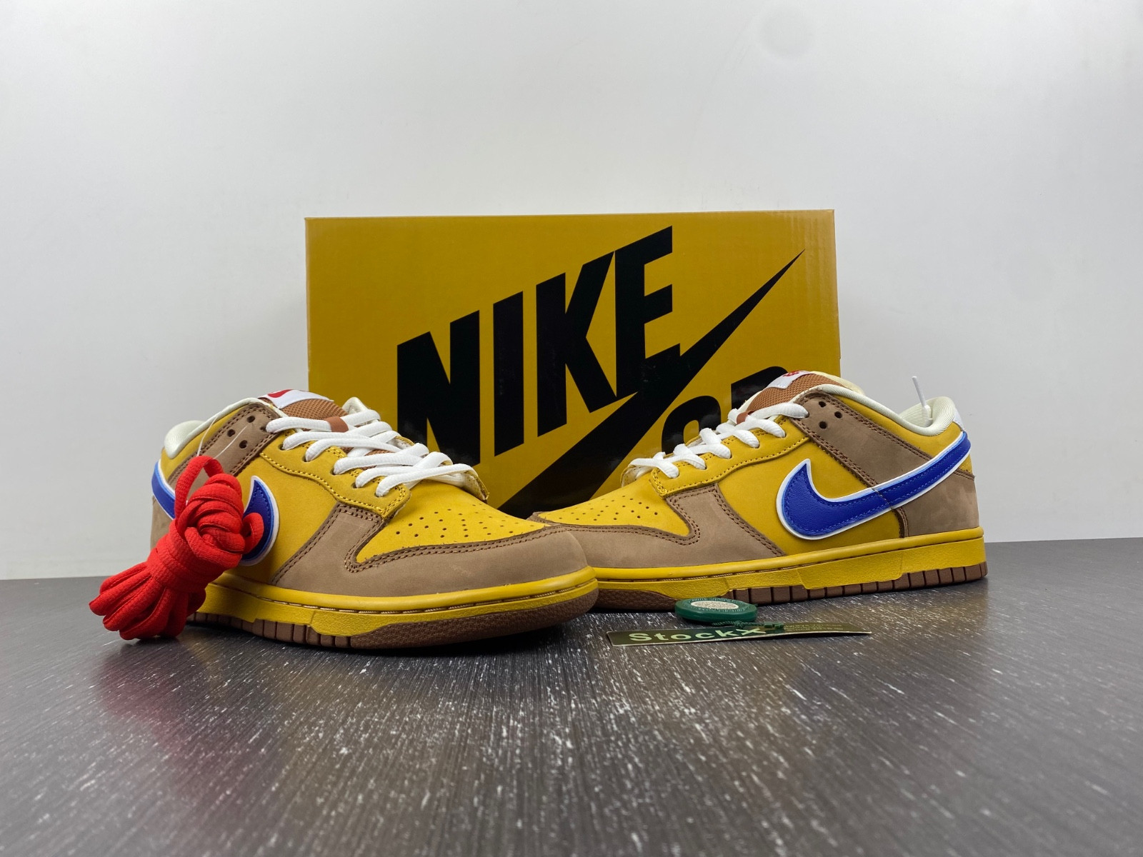 Nike SB Dunk Low PREM 313170-741