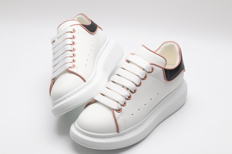ALEXANDER MCQUEEN SNEAKER