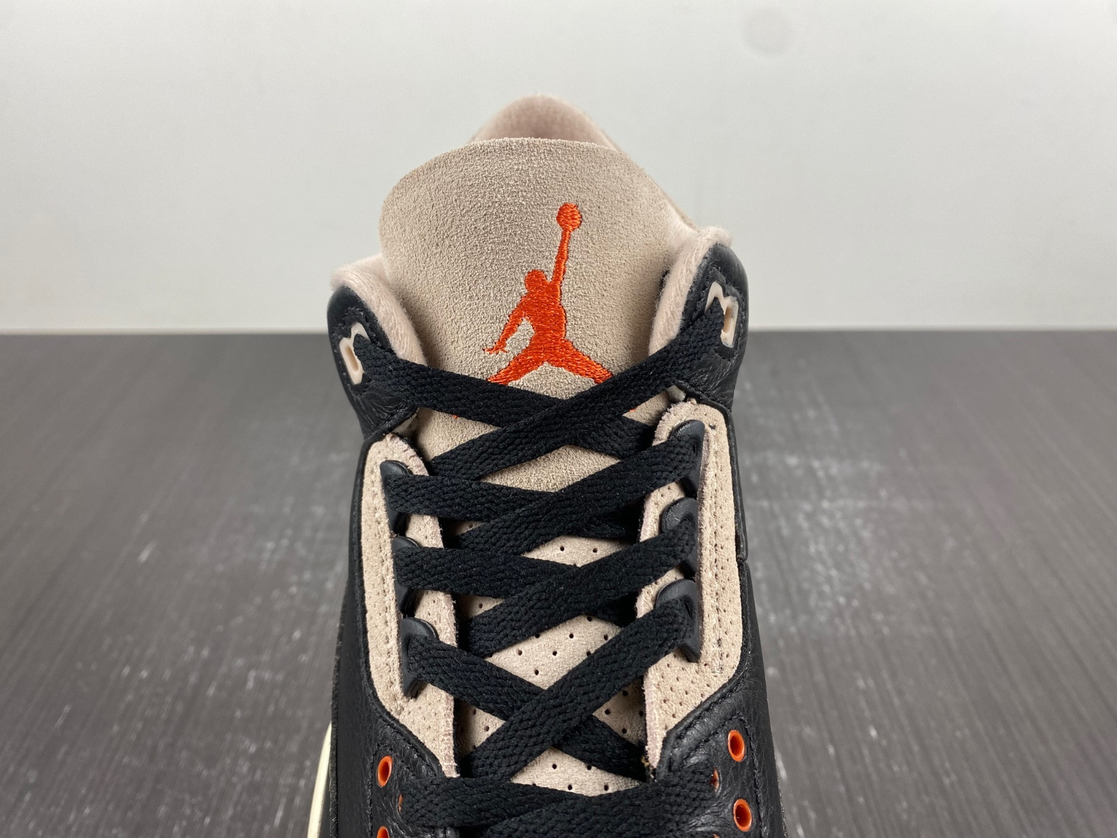 AIR JORDAN 3 “DESERT ELEPHANT” CT8532-008