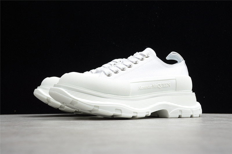 ALEXANDER MCQUEEN SNEAKER