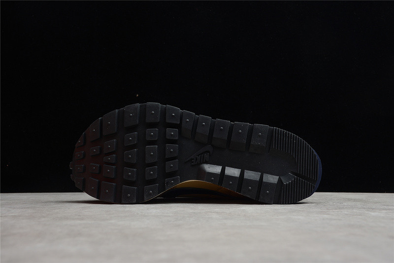 NIKE VAPORWAFFLE SESAME BLUE VOID DD1875-200