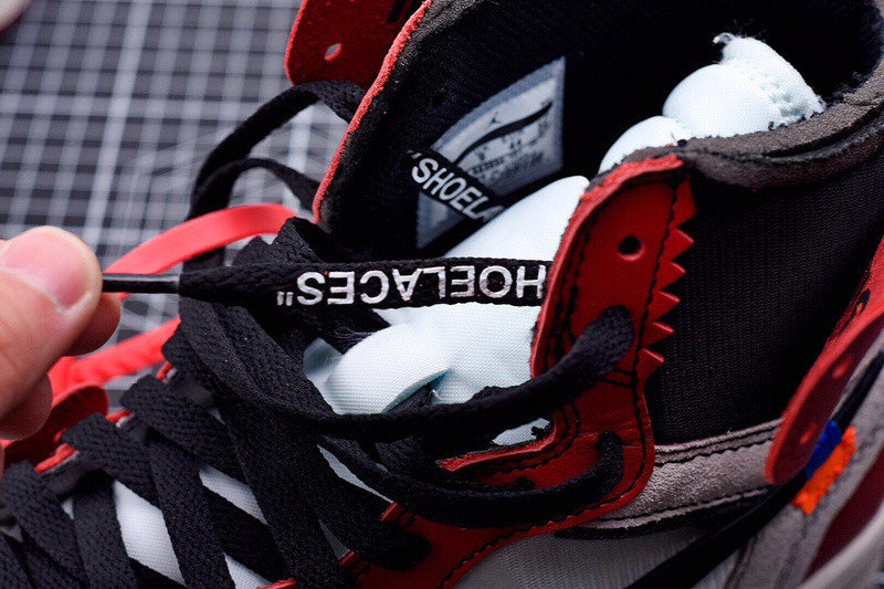 AIR JORDAN 1 RETRO HIGH OW CHICAGO AA3834-101