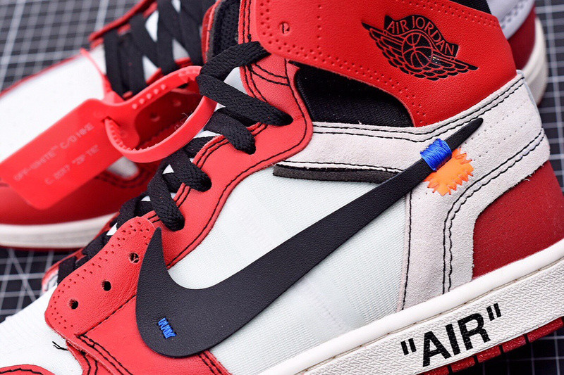 AIR JORDAN 1 RETRO HIGH OW CHICAGO AA3834-101