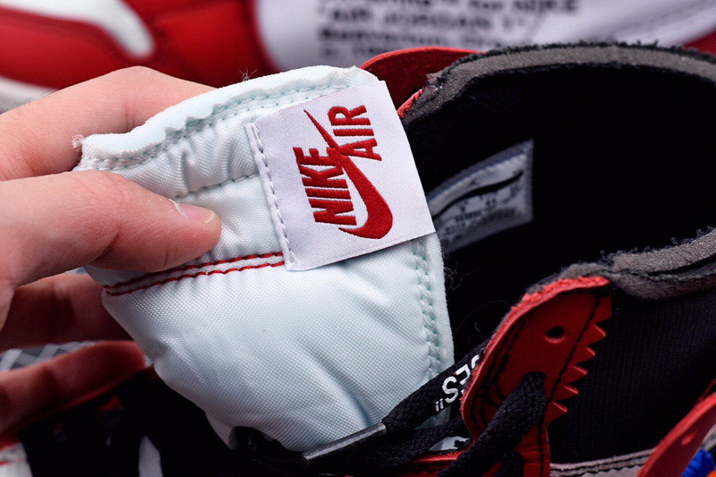 AIR JORDAN 1 RETRO HIGH OW CHICAGO AA3834-101