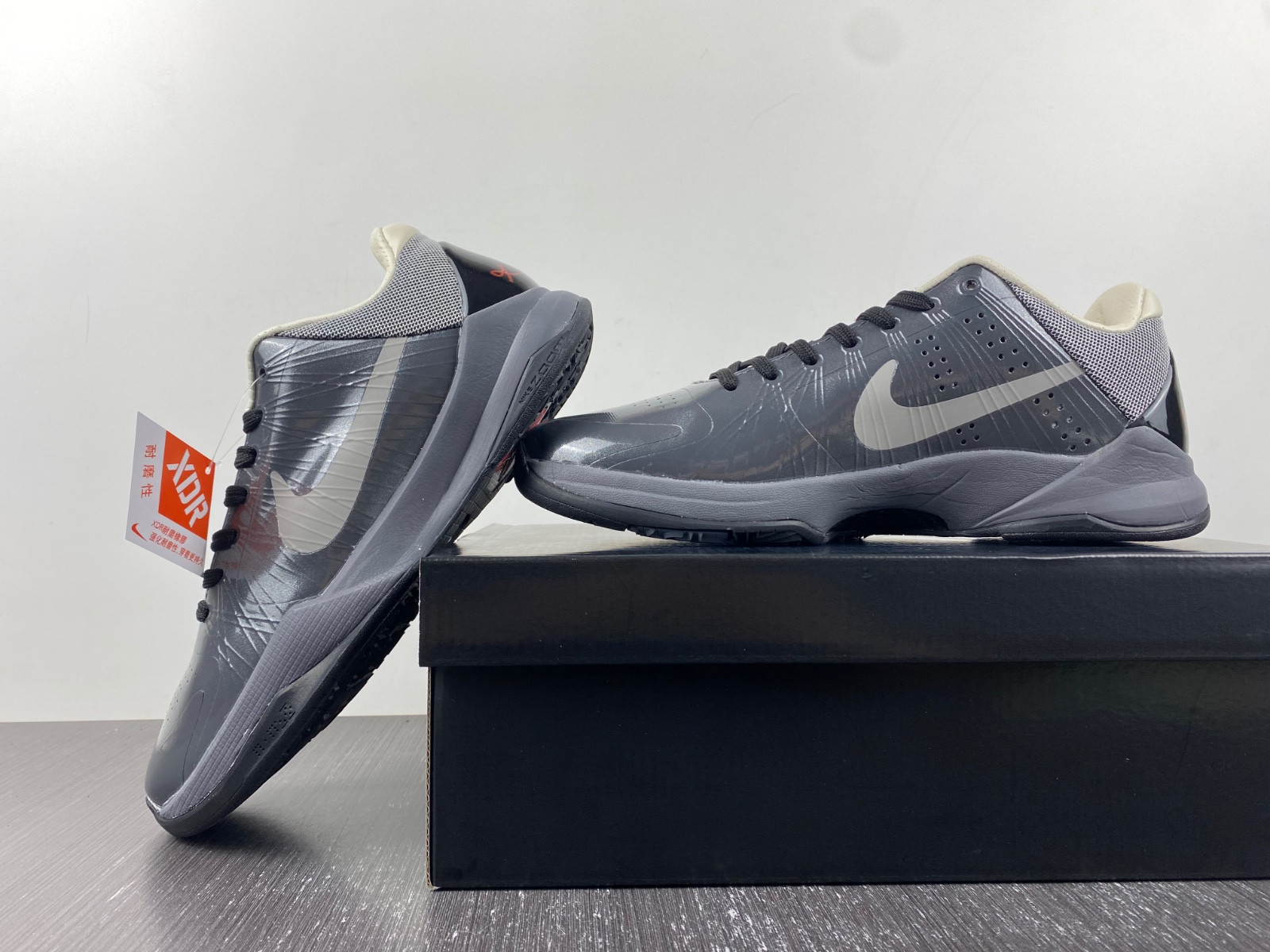 Nike Kobe 5 Aston Martin Pack Men