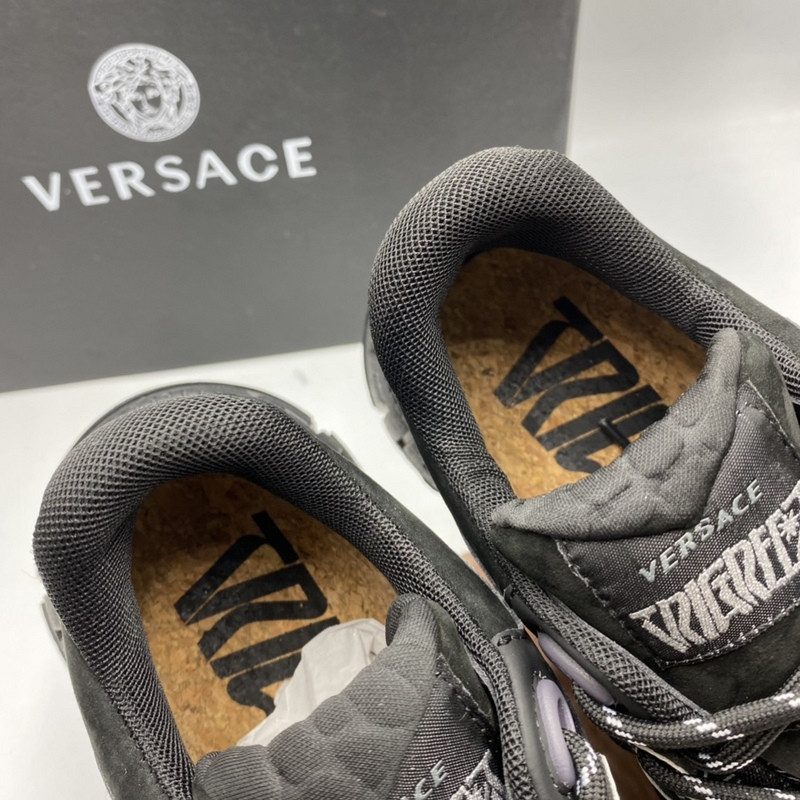 VERSACE CHAIN REACTION SNEAKER