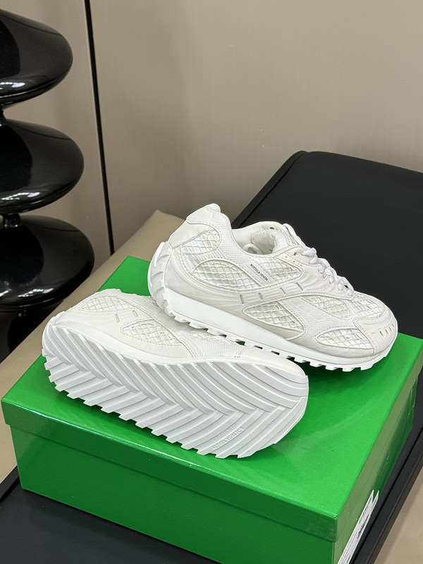 Bo*te*ga ve*ne*ta orbit sneaker