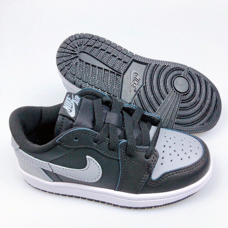 AIR JORDAN 1 KIDS SHOES