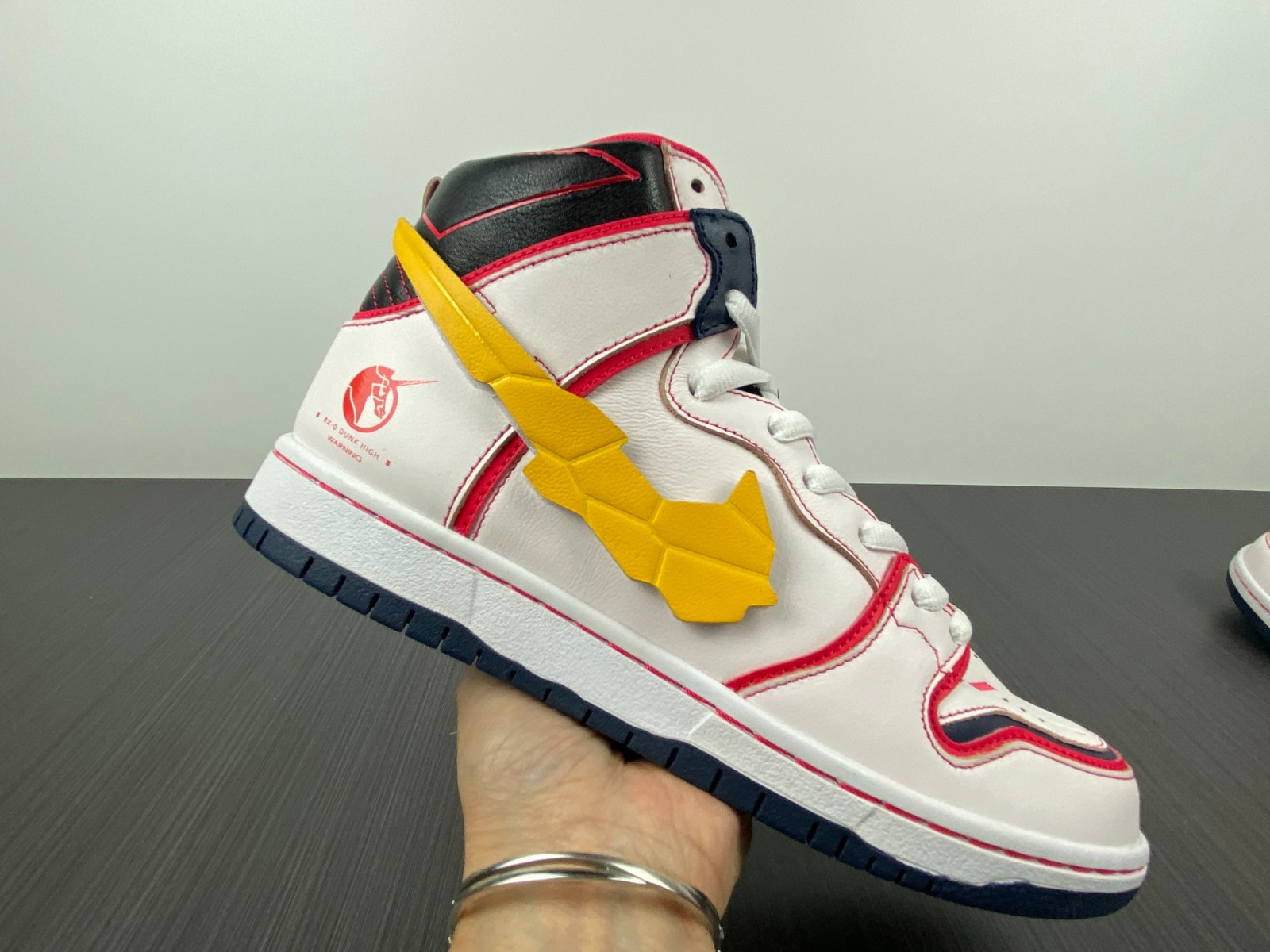 GUNDAM X DUNK HIGH SB ‘PROJECT UNICORN-RX-0’ DH7717-100