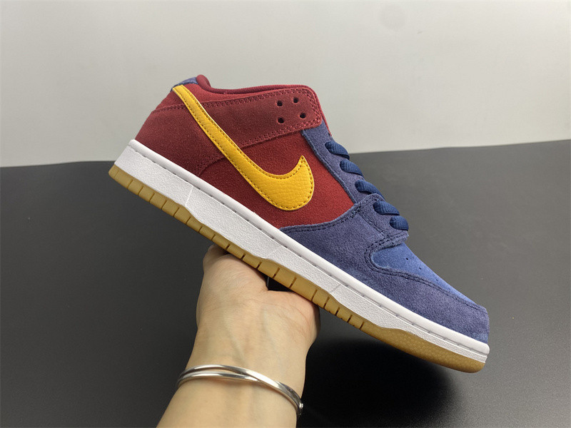 NIKE SB DUNK LOW “BARCELONA” DJ0606-400