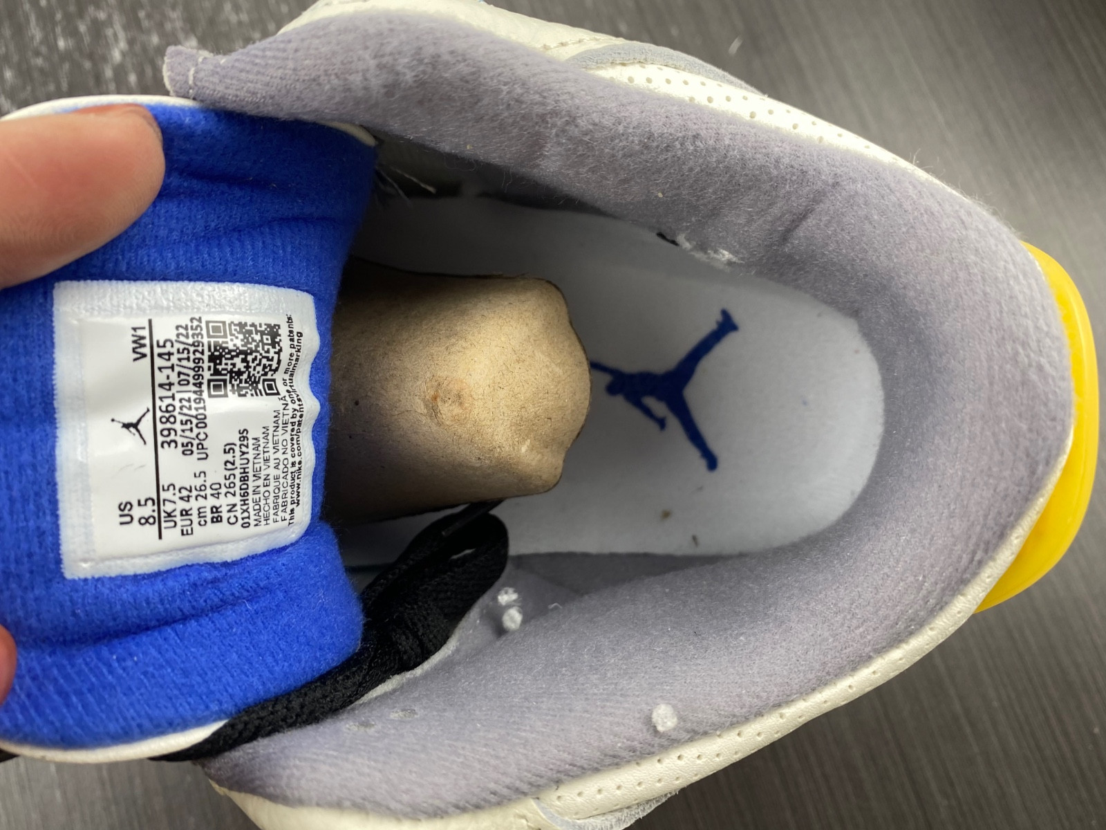 Jordan 3 Retro 398514-145