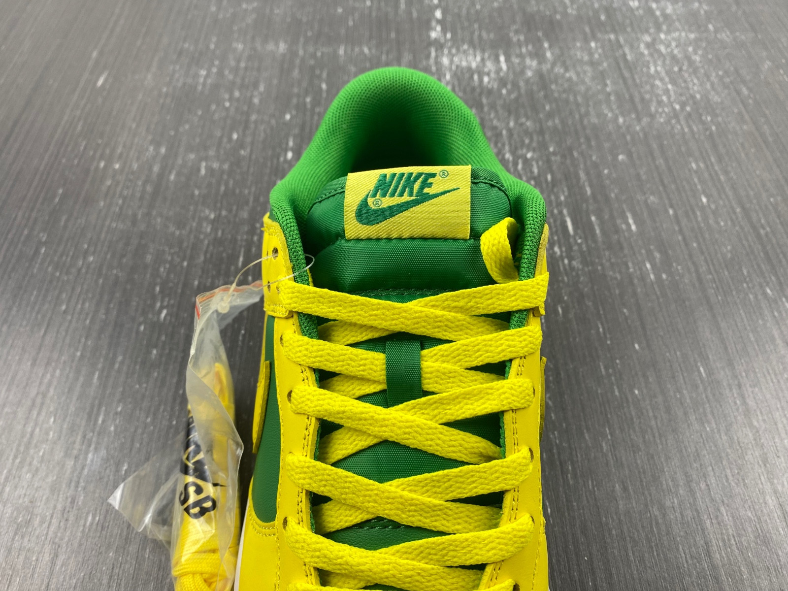 Nike Dunk Low “Reverse Brazil” DV0833-300