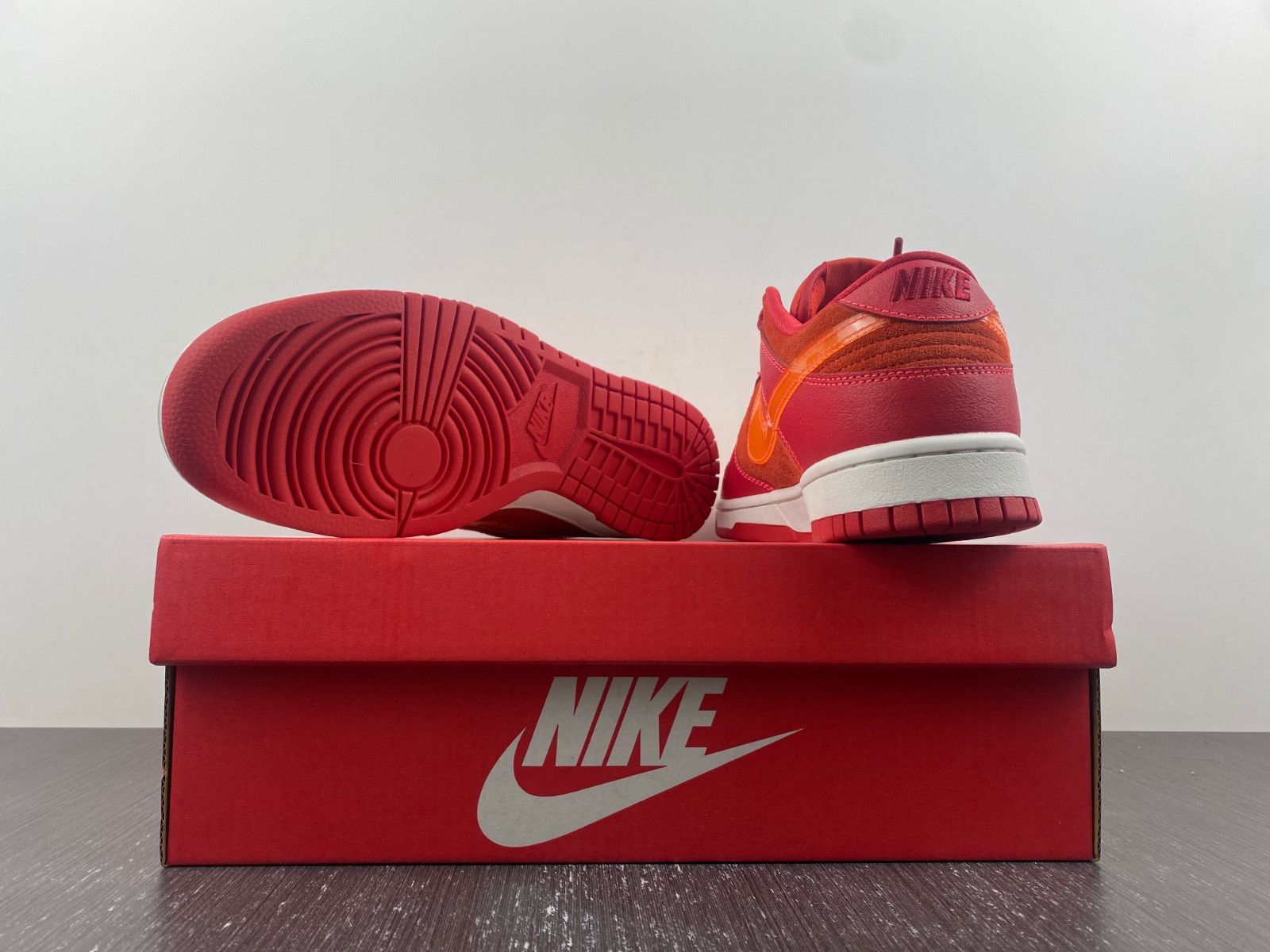 Nike Dunk Low ATL - FD0724-657